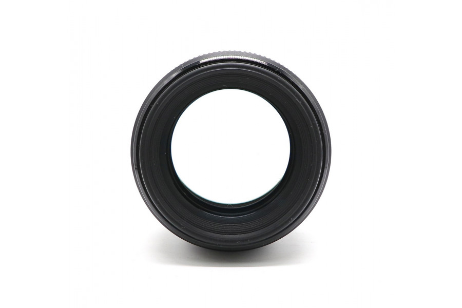 Светосильный телеобъектив Canon EF 85mm f/1.8 USM