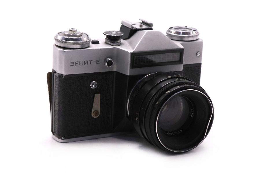 Камера Зенит Е + Гелиос-44-2 kit (СССР, 1981)