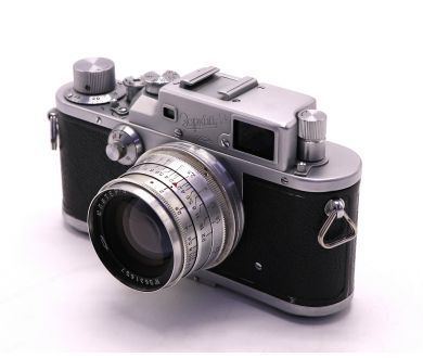 Фотоаппарат пленочный Зоркий-3 с Юпитер-8 (СССР)