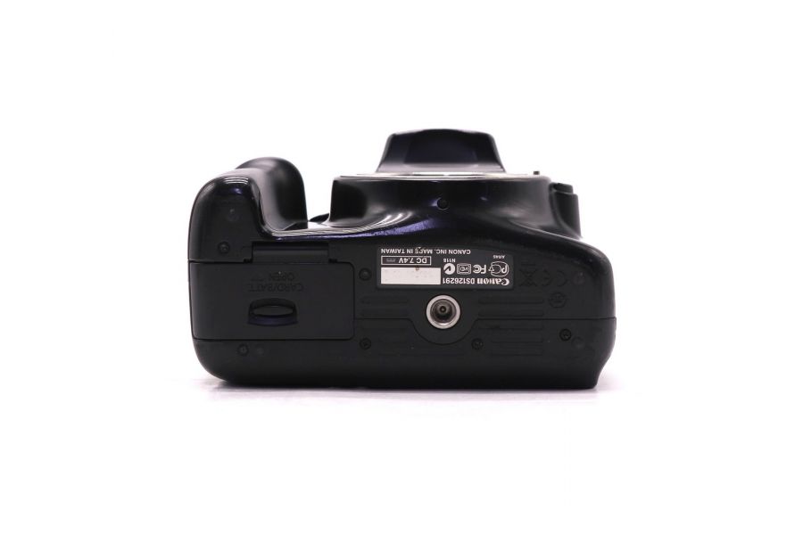 Canon EOS 1100D body (пробег 27495 кадров)