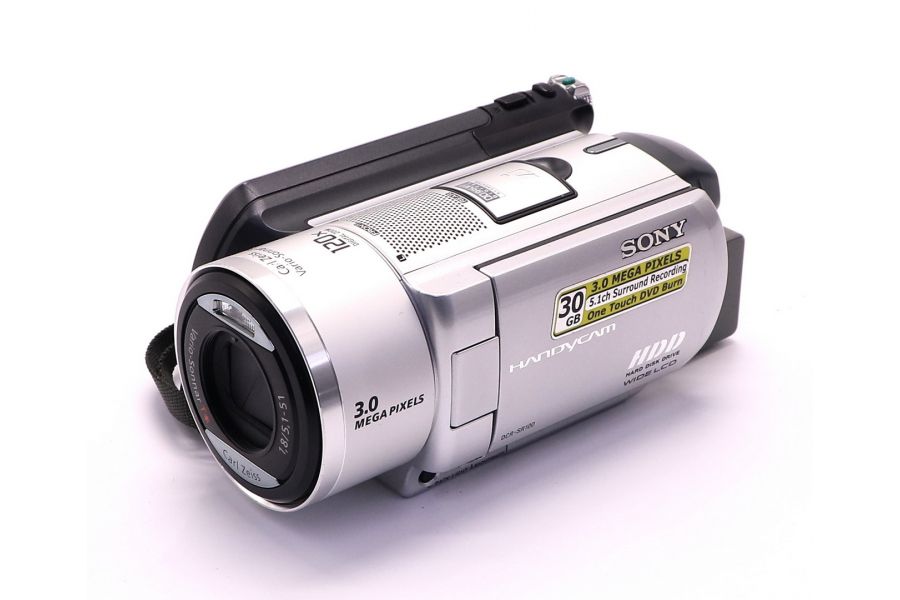 Видеокамера цифровая Sony DCR-SR100E Handycam