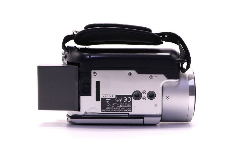 Видеокамера цифровая Sony DCR-SR100E Handycam