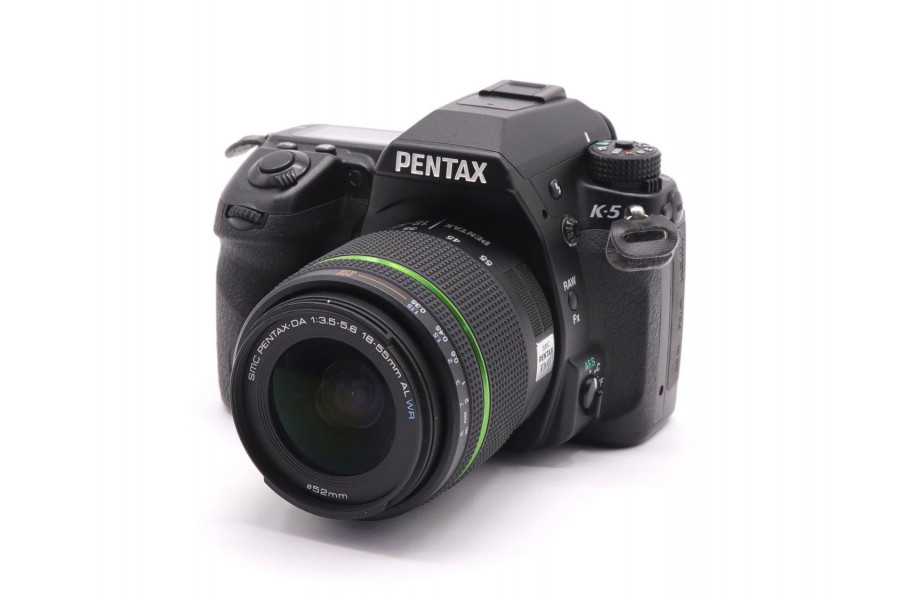 Камера Pentax K-5 kit (пробег 12395 кадров)