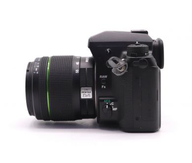 Камера Pentax K-5 kit (пробег 12395 кадров)