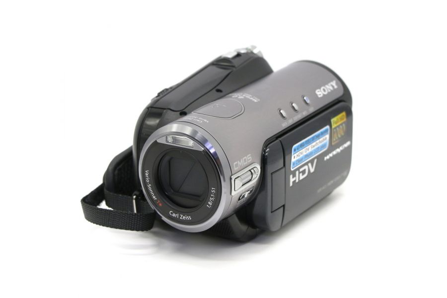 Видеокамера Sony HDR-HC3E Handycam в упаковке