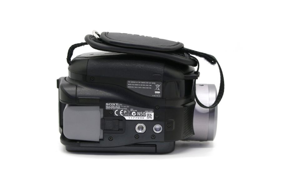 Видеокамера Sony HDR-HC3E Handycam в упаковке