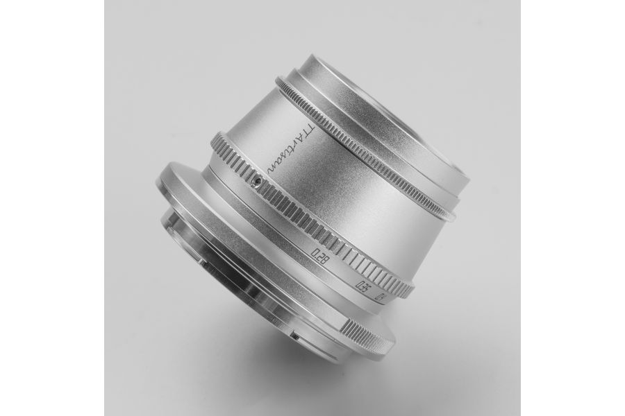 Объектив TTartisan 35mm F1.4 APS-C for Fujifilm Серебро