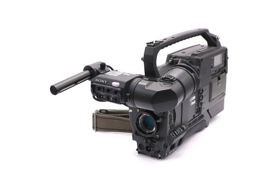 Видеокамера Sony DXC-D35P + Sony PVV-3P + Sony DFX-801CE