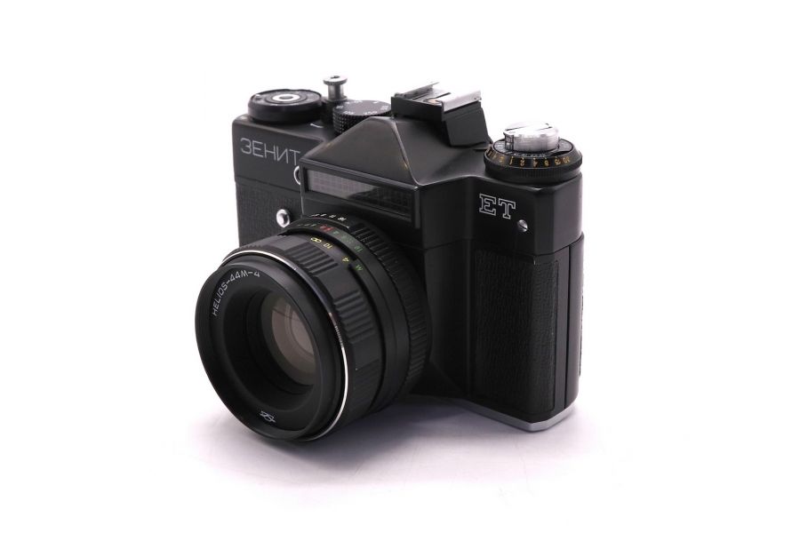Фотокамера зеркальная Зенит ЕТ black kit (СССР, 1988)