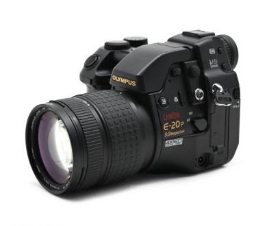 Компактный цифровой Olympus Camedia E-20P