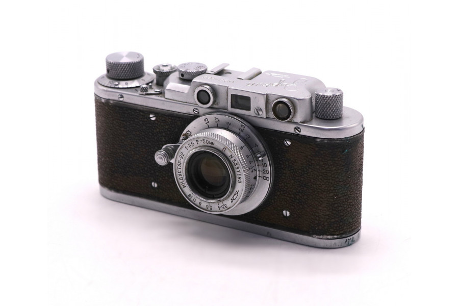 Фотоаппарат Зоркий + Индустар 22 П (СССР)