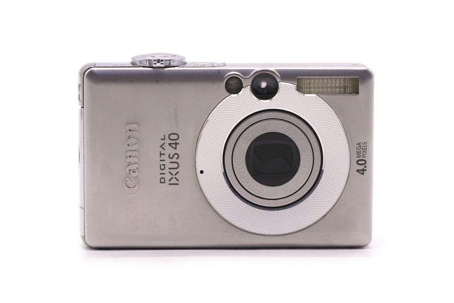 Фотоаппарат Canon Digital IXUS 40 в упаковке