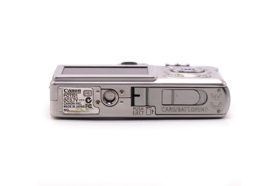 Фотоаппарат Canon Digital IXUS 40 в упаковке