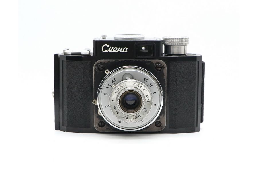 Советский шкальный фотоаппарат Смена 1 (СССР)