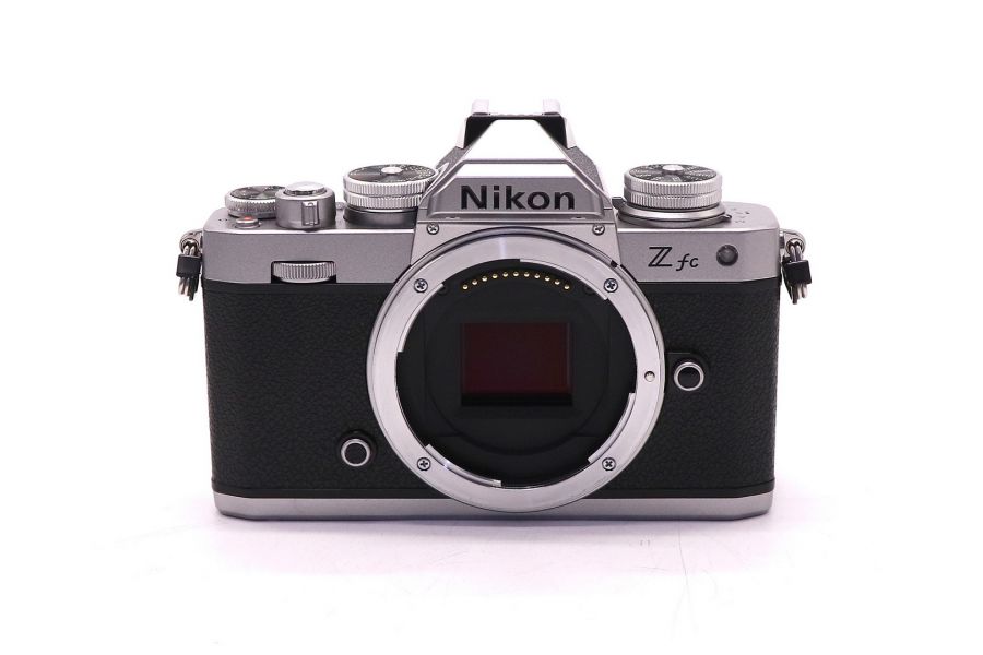 Nikon Z FC body в упаковке (пробег 10500 кадров)