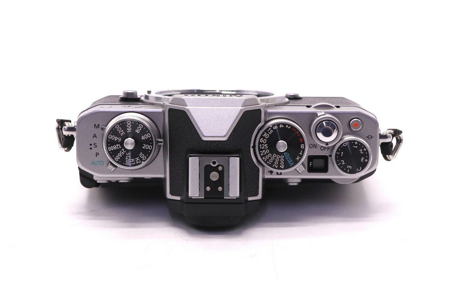 Nikon Z FC body в упаковке (пробег 10500 кадров)