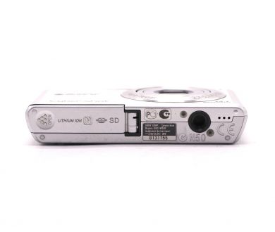 Фотокамера компактная Sony Cyber-shot DSC-W530