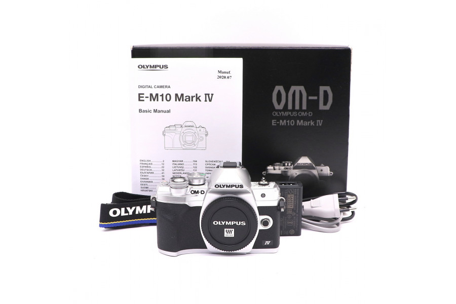 Olympus OM-D E-M10 Mark IV body silver в упаковке (пробег 7460 кадров)