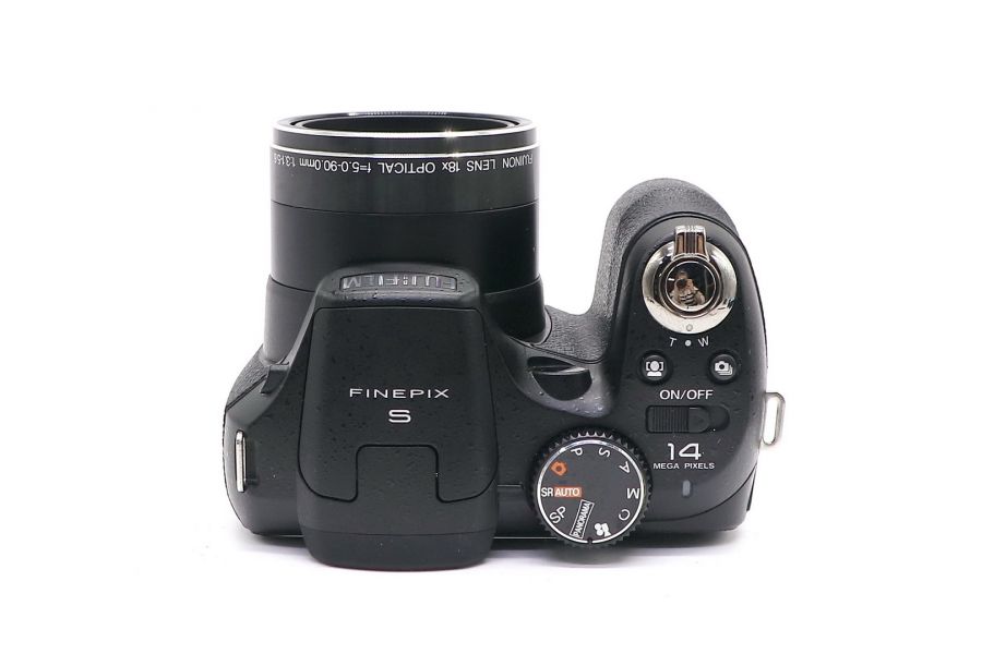 Фотоаппарат Fujifilm FinePix S2950 в упаковке