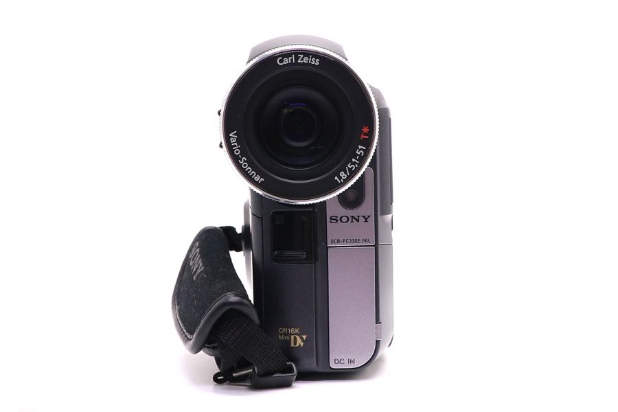 Цифровая видеокамера Sony DCR-PC330E (Japan)