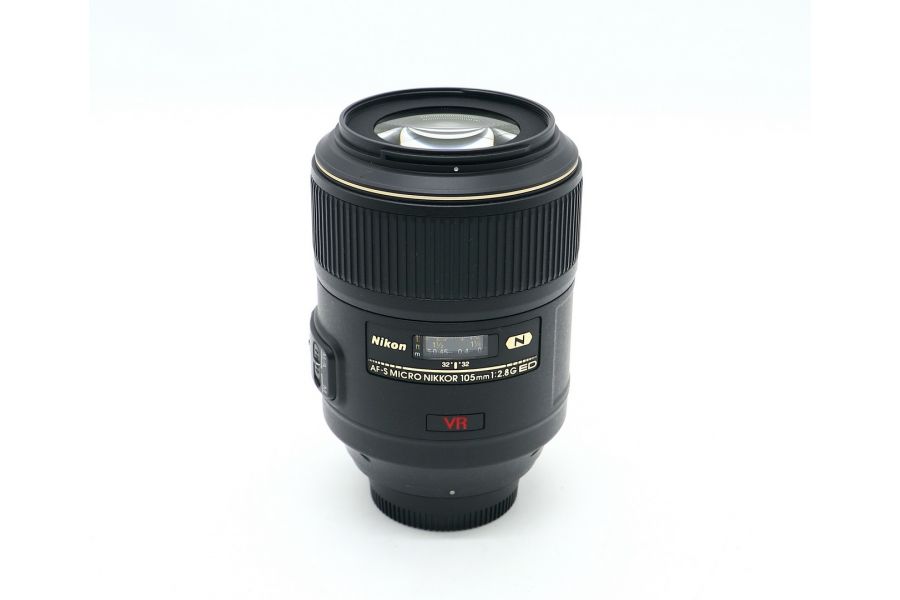 Nikon 105mm f/2,8G AF-S IF-ED VR Micro-Nikkor