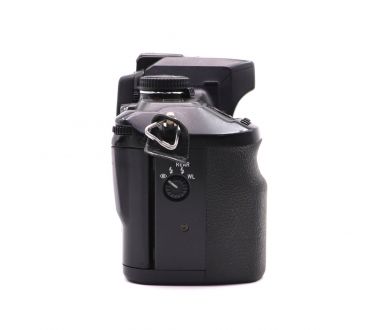Плёночная зеркальная камера Minolta Dynax 7 body
