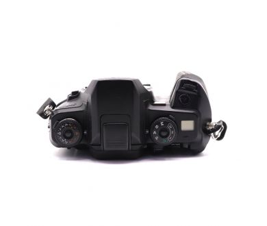 Плёночная зеркальная камера Minolta Dynax 7 body