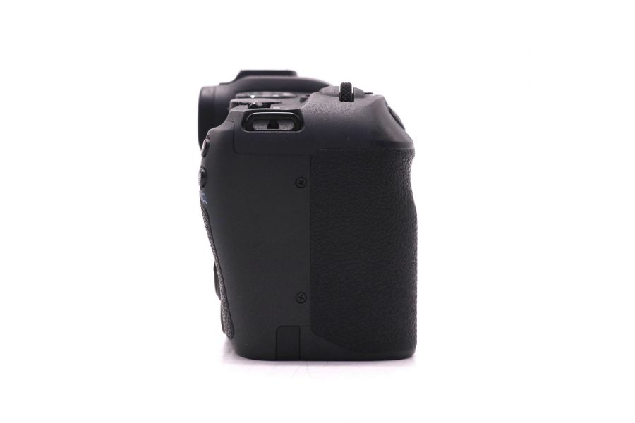 Canon EOS RP body в упаковке (пробег 27390 кадров)