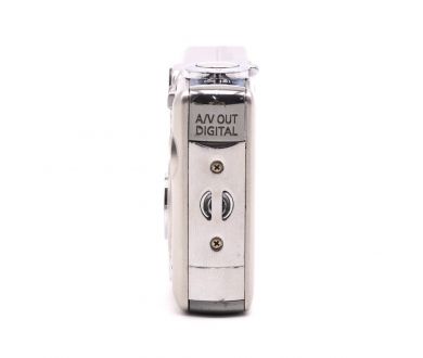 Компактная цифровая камера Canon Digital IXUS 50