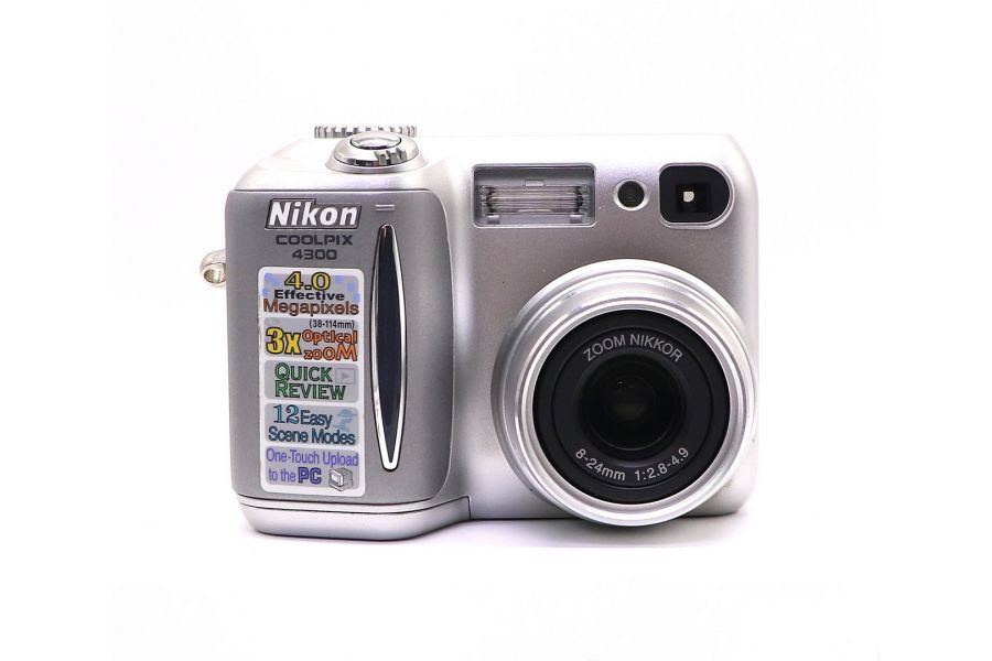 Компактный цифровой фотоаппарат Nikon Coolpix 4300