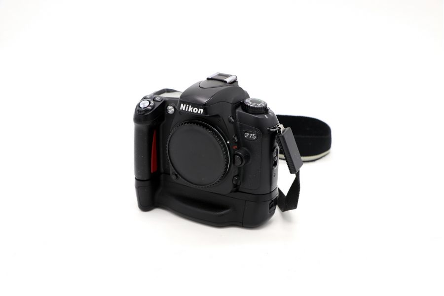 Nikon F75 body (Japan, 2003)