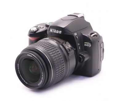 Фотокамера Nikon D40 kit (пробег 25465 кадров)