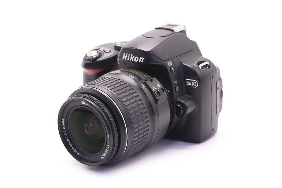 Фотокамера Nikon D40 kit (пробег 25465 кадров)