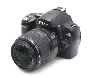 Фотокамера Nikon D40 kit (пробег 19230 кадров)