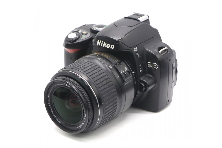 Фотокамера Nikon D40 kit (пробег 19230 кадров)