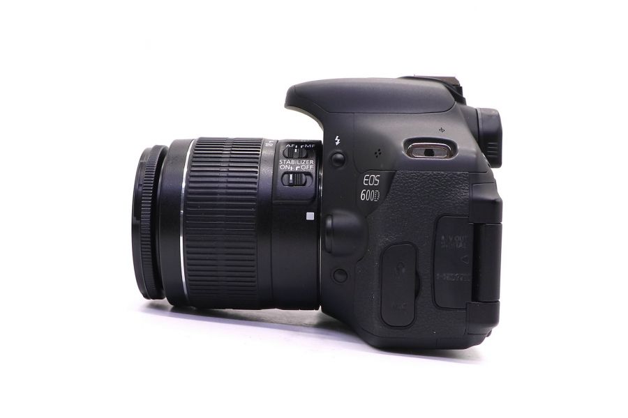 Canon EOS 600D kit в упакове (пробег 7470 кадров)