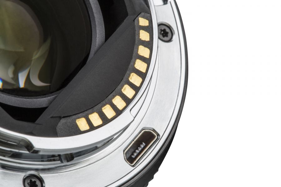 Объектив Viltrox AF 23mm f/1.4 E for Sony E