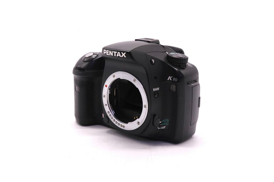 Камера Pentax K10D body (пробег 19715 кадров)