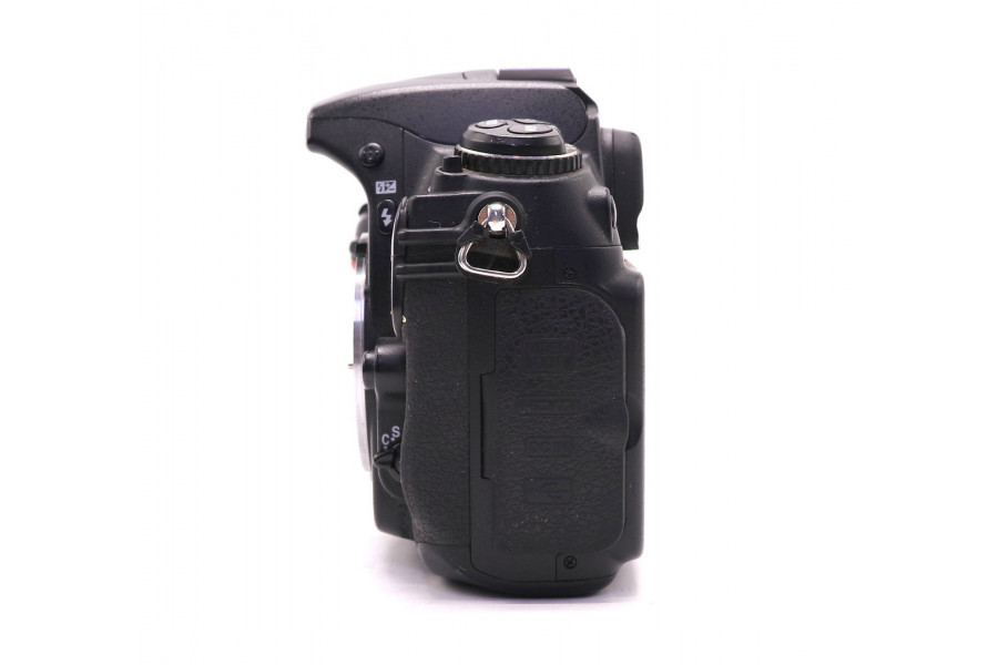 Nikon D300 body (пробег 81285 кадров)