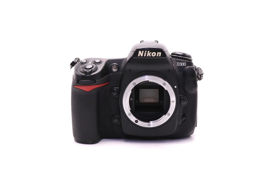Nikon D300 body (пробег 81285 кадров)