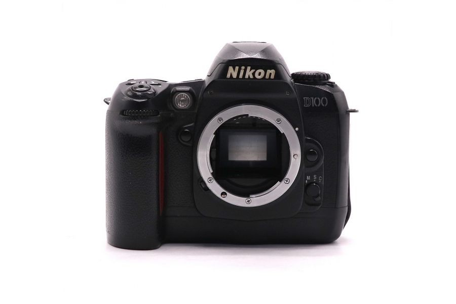Nikon D100 body