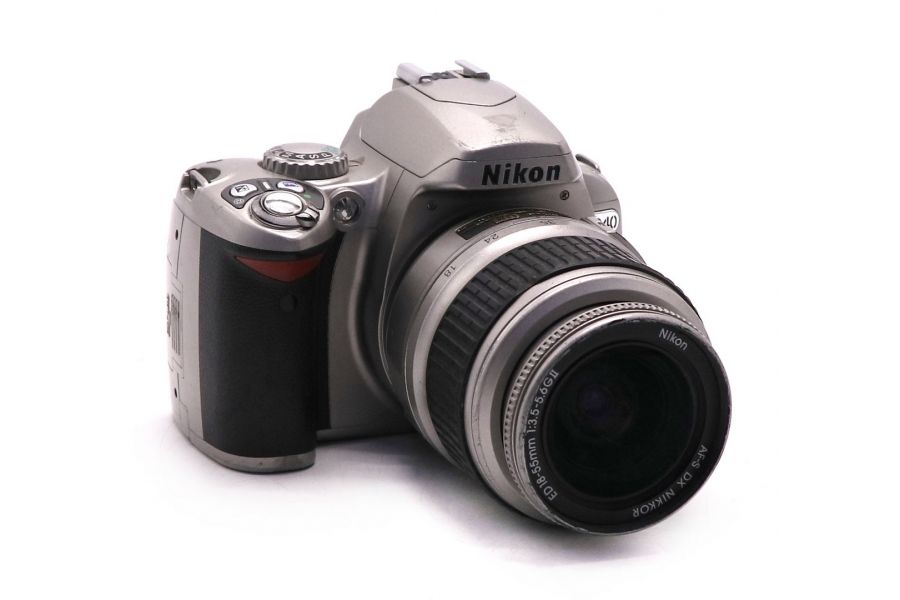 Фотоаппарат Nikon D40 kit (пробег 56875 кадров)