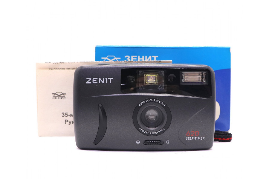 Компактный фотоаппарат Зенит 620 в упаковке