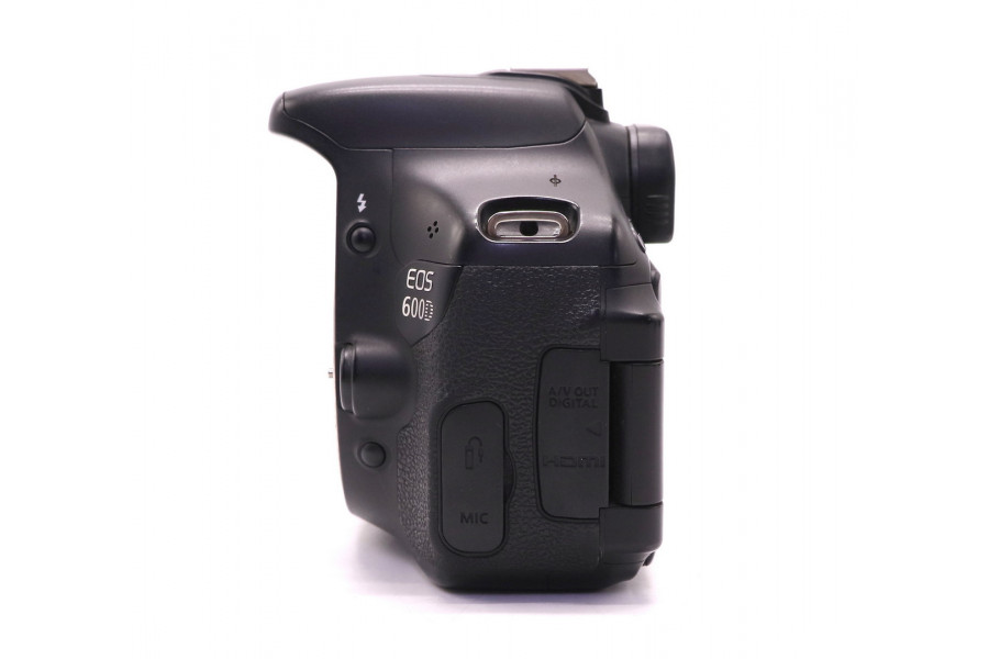 Canon EOS 600D body (пробег 23855 кадров)
