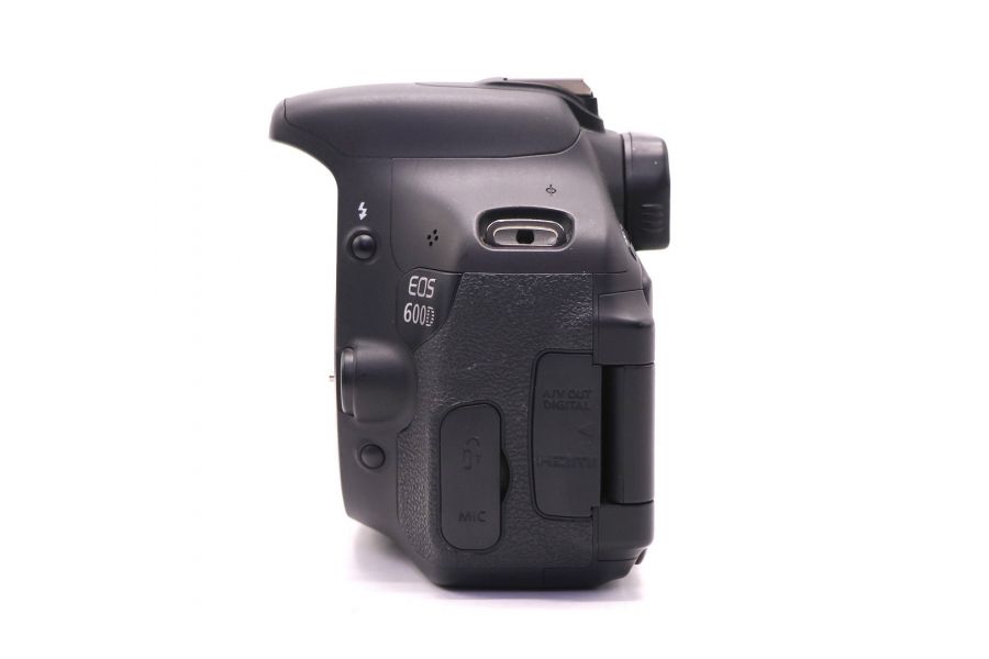 Canon EOS 600D body (пробег 12120 кадров)