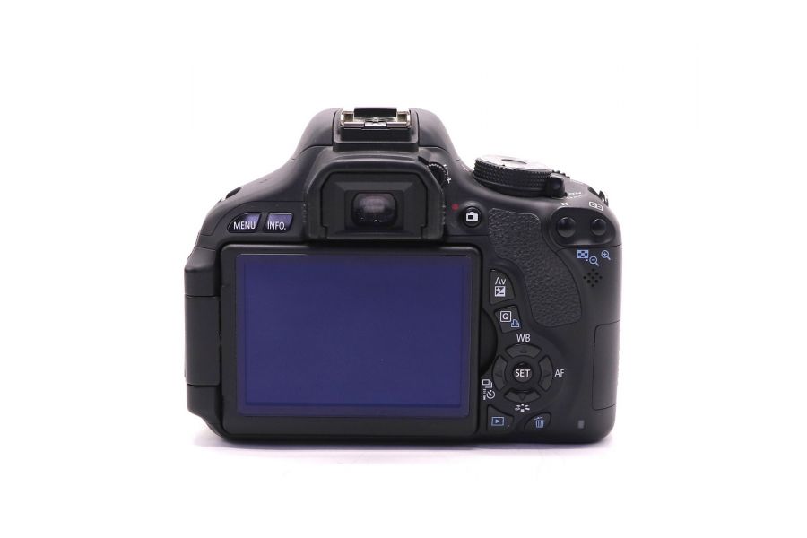 Canon EOS 600D body (пробег 12120 кадров)