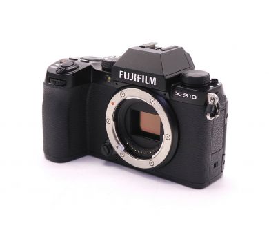 Fujifilm X-S10 body в упаковке (пробег 240 кадров)