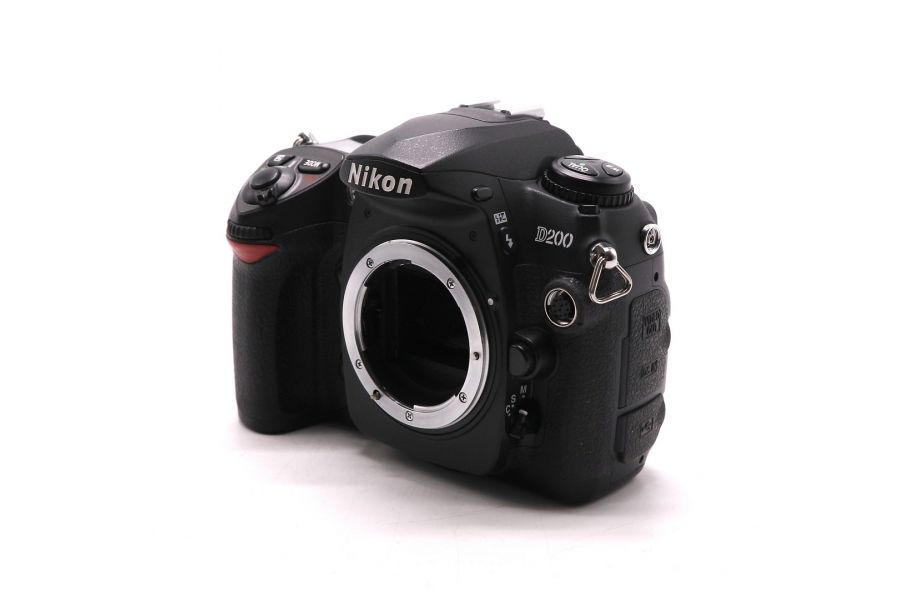 Nikon D200 body (пробег 38500 кадров) фотоаппарат