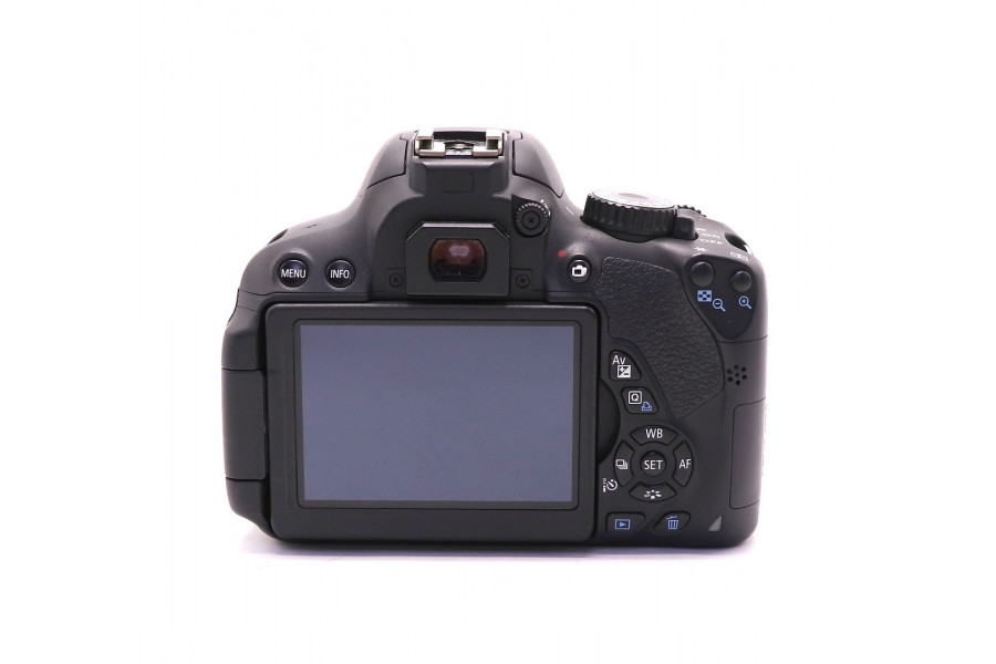 Canon EOS 650D body (пробег 33635 кадров)