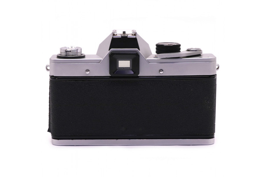 Зеркальная плёночная камера Praktica L body